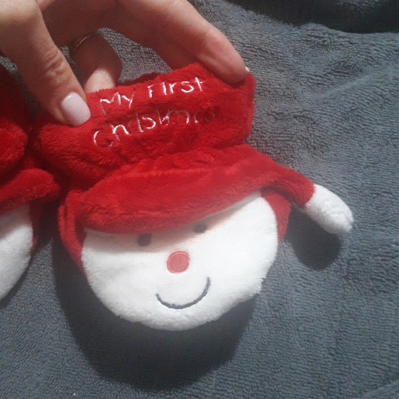 SANTA Baby Booty Slippers Infant - Picture 1 of 4